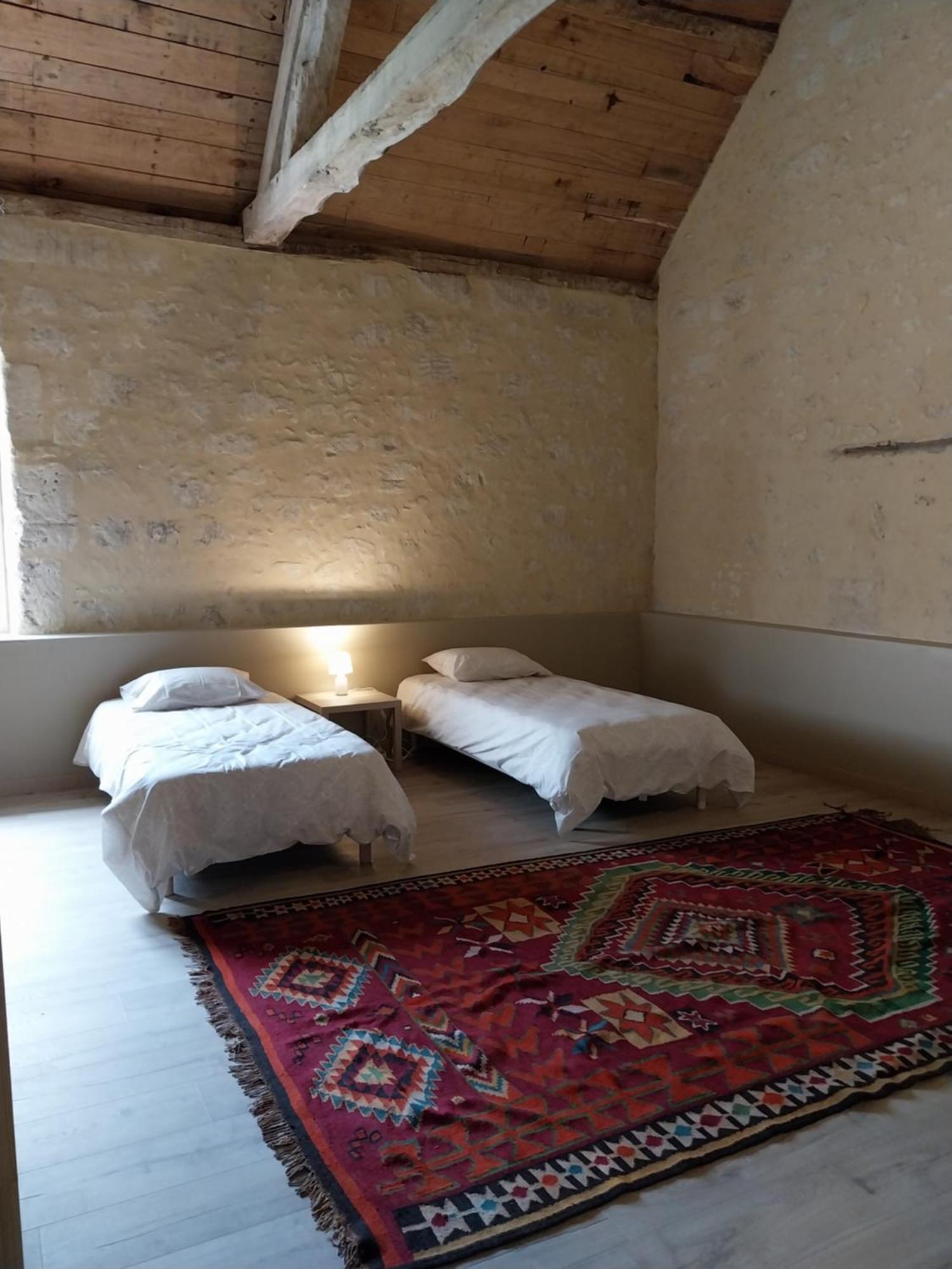 Ancienne Ferme Percheronne Du 18eme Siecle * Courgeon